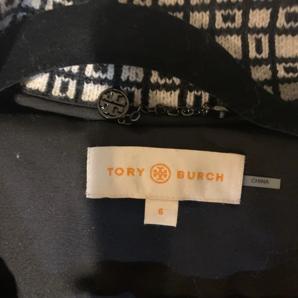 Tory Burch Black/Ivory Down Jacket sz 6